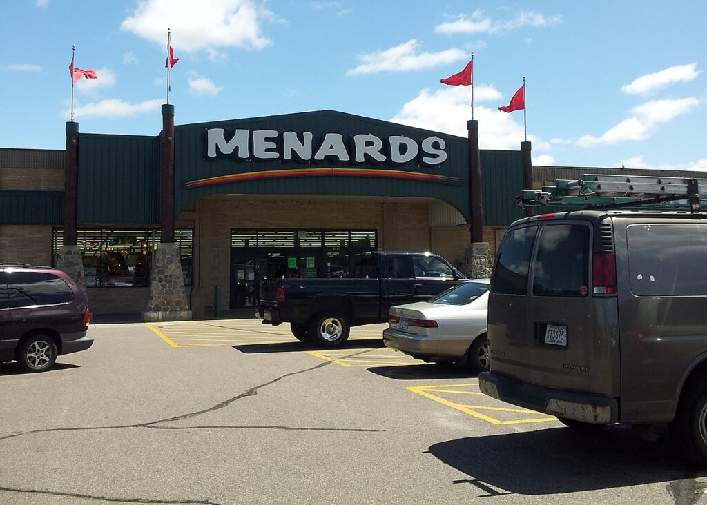 Menards Home Improvement Store - Maplewood MN